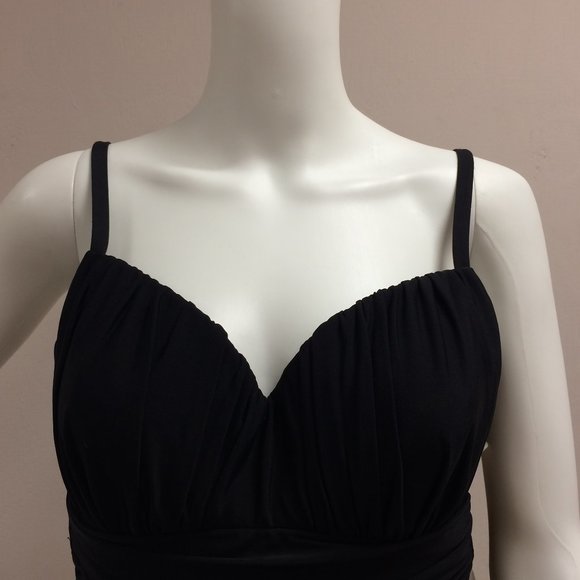 Miraclesuit Rialto Black Swimsuit - Picture 4 of 9